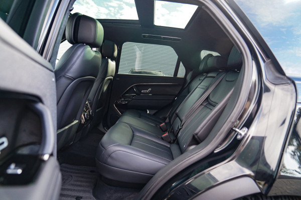 Land Rover Range Rover Sport 3.0 P510e First Edition | Massage | Stoelverwarming/verkoeling | Panorama | Luchtvering | HuD | BTW