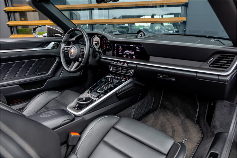 Porsche 911 Cabrio 3.8 Turbo S - Akrapovic | Sport Chrono + | Burmester | Stoelkoeling | Lift