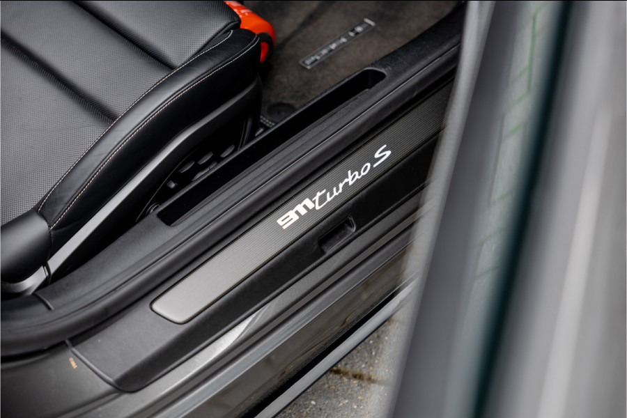 Porsche 911 Cabrio 3.8 Turbo S - Akrapovic | Sport Chrono + | Burmester | Stoelkoeling | Lift