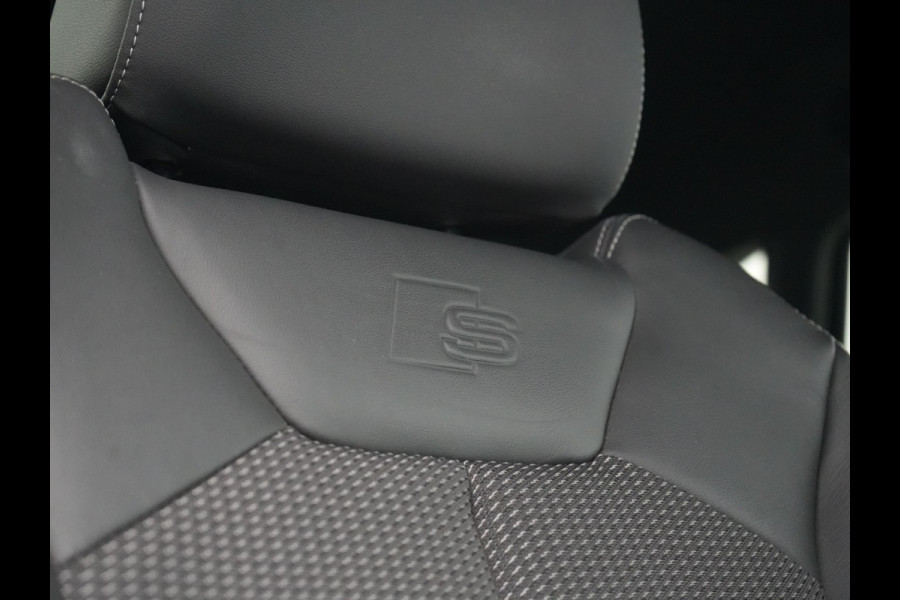 Audi Q3 35 TFSI S Line Pro Line S 150pk | Trekhaak | Cruise Control | Sportstoelen Verwarmd | Blis | DAB | Navigatie | 19"L.M
