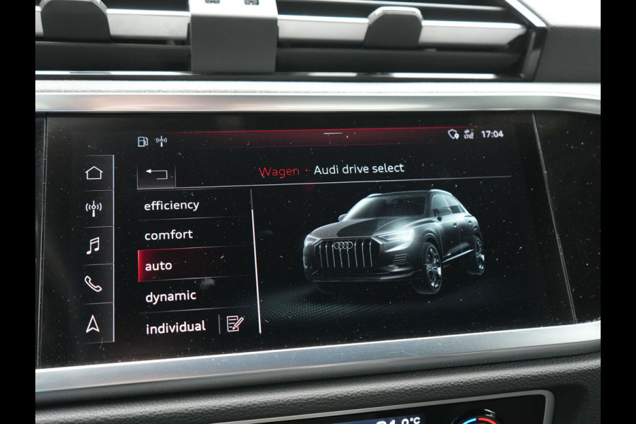 Audi Q3 35 TFSI S Line Pro Line S 150pk | Trekhaak | Cruise Control | Sportstoelen Verwarmd | Blis | DAB | Navigatie | 19"L.M