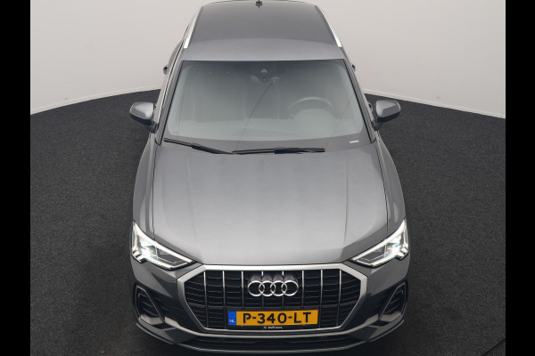Audi Q3 35 TFSI S Line Pro Line S 150pk | Trekhaak | Cruise Control | Sportstoelen Verwarmd | Blis | DAB | Navigatie | 19"L.M
