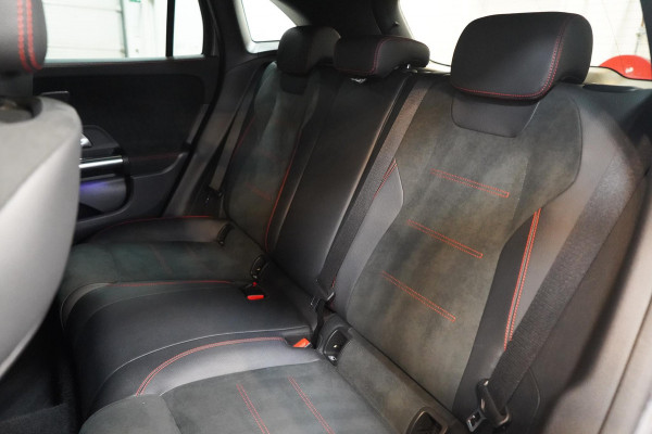 Mercedes-Benz GLA 250 e AMG Line