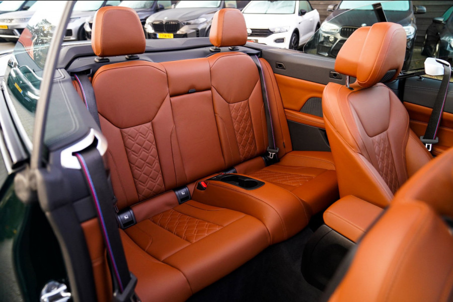 BMW 4 Serie Cabrio 430i High Executive | Harman/Kardon | Head up | Driving Assistant | Luxe Leder | Memory | Nekverwarming | LED