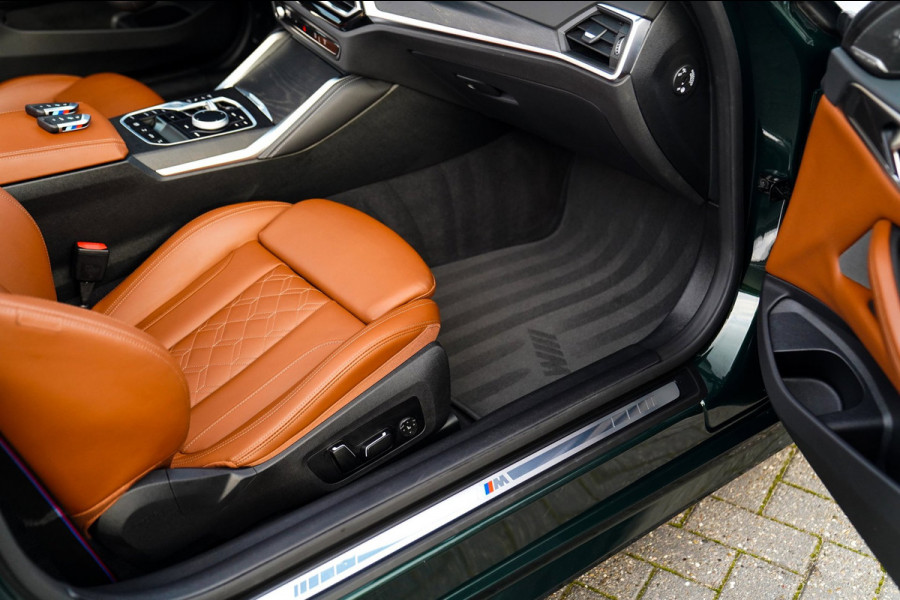 BMW 4 Serie Cabrio 430i High Executive | Harman/Kardon | Head up | Driving Assistant | Luxe Leder | Memory | Nekverwarming | LED