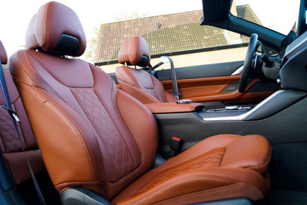 BMW 4 Serie Cabrio 430i High Executive | Harman/Kardon | Head up | Driving Assistant | Luxe Leder | Memory | Nekverwarming | LED