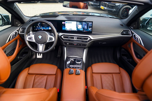 BMW 4 Serie Cabrio 430i High Executive | Harman/Kardon | Head up | Driving Assistant | Luxe Leder | Memory | Nekverwarming | LED