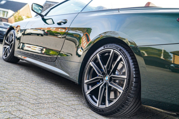 BMW 4 Serie Cabrio 430i High Executive | Harman/Kardon | Head up | Driving Assistant | Luxe Leder | Memory | Nekverwarming | LED