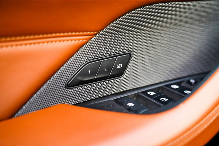 BMW 4 Serie Cabrio 430i High Executive | Harman/Kardon | Head up | Driving Assistant | Luxe Leder | Memory | Nekverwarming | LED