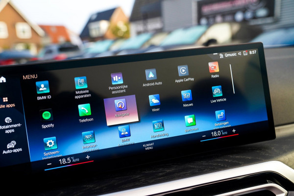 BMW 4 Serie Cabrio 430i High Executive | Harman/Kardon | Head up | Driving Assistant | Luxe Leder | Memory | Nekverwarming | LED