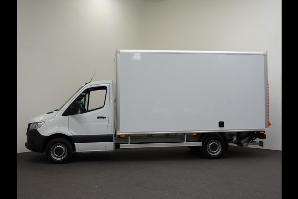 Mercedes-Benz Sprinter 315 1.9 CDI Automaat Bakwagen Meubelbak Laadklep Airco Cruise Control Camera Apple Carplay Navigatie