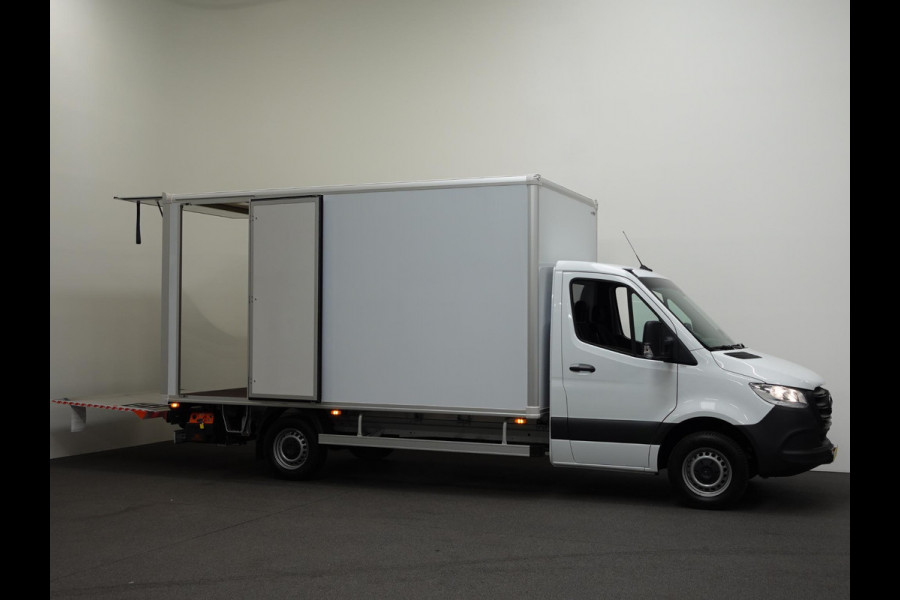 Mercedes-Benz Sprinter 315 1.9 CDI Automaat Bakwagen Meubelbak Laadklep Airco Cruise Control Camera Apple Carplay Navigatie