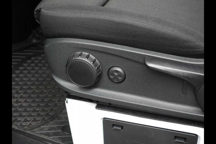 Mercedes-Benz Sprinter 315 1.9 CDI Automaat Bakwagen Meubelbak Laadklep Airco Cruise Control Camera Apple Carplay Navigatie