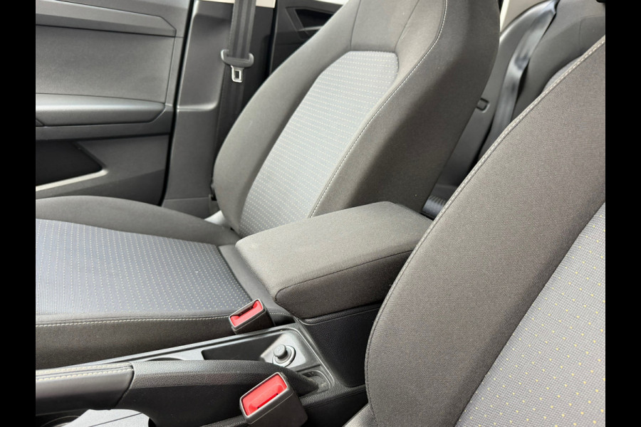 Seat Ibiza 1.0 EcoTSI Style 95 PK | Navi-Carplay | Airco | Cruise control | 15".