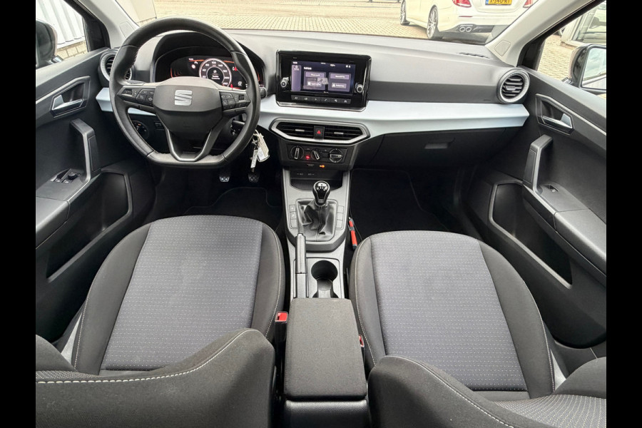 Seat Ibiza 1.0 EcoTSI Style 95 PK | Navi-Carplay | Airco | Cruise control | 15".
