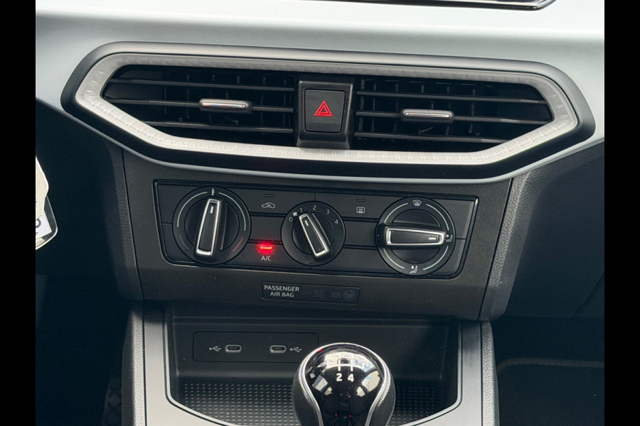 Seat Ibiza 1.0 EcoTSI Style 95 PK | Navi-Carplay | Airco | Cruise control | 15".