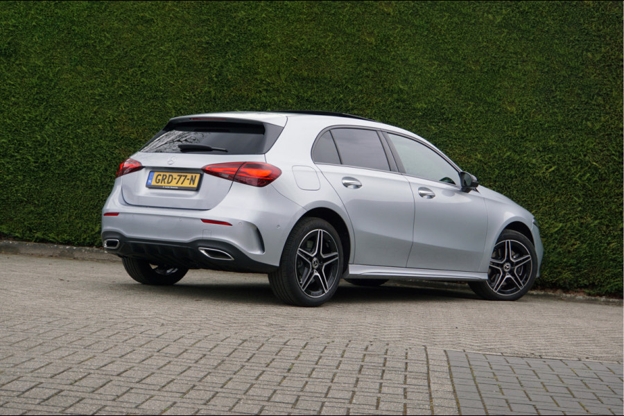 Mercedes-Benz A-Klasse A 250 e AMG Line Night Facelift | Pano Carplay Distronic Sfeer