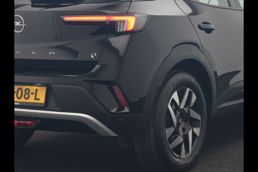 Opel Mokka-e Elegance 50-kWh 11kw bl. 136pk | 360 Camera | BLIS | Voorstoelen Verwarmd | Warmtepomp | Apple Carplay | Cruise Control | 17"L.M | LED Koplampen | Virtual | Lane Assist | DAB |