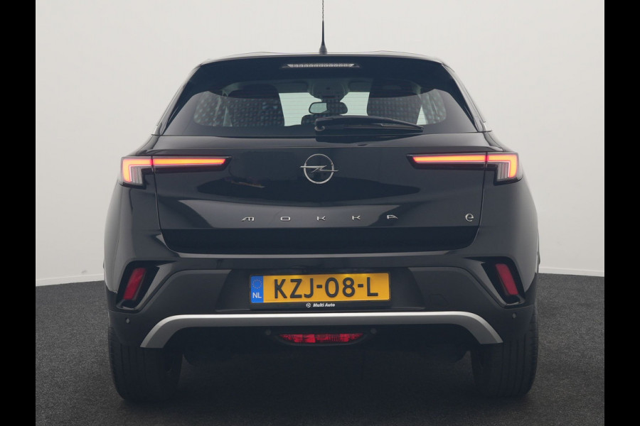 Opel Mokka-e Elegance 50-kWh 11kw bl. 136pk | 360 Camera | BLIS | Voorstoelen Verwarmd | Warmtepomp | Apple Carplay | Cruise Control | 17"L.M | LED Koplampen | Virtual | Lane Assist | DAB |