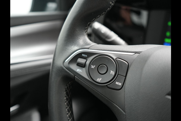 Opel Mokka-e Elegance 50-kWh 11kw bl. 136pk | 360 Camera | BLIS | Voorstoelen Verwarmd | Warmtepomp | Apple Carplay | Cruise Control | 17"L.M | LED Koplampen | Virtual | Lane Assist | DAB |