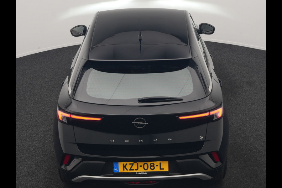 Opel Mokka-e Elegance 50-kWh 11kw bl. 136pk | 360 Camera | BLIS | Voorstoelen Verwarmd | Warmtepomp | Apple Carplay | Cruise Control | 17"L.M | LED Koplampen | Virtual | Lane Assist | DAB |