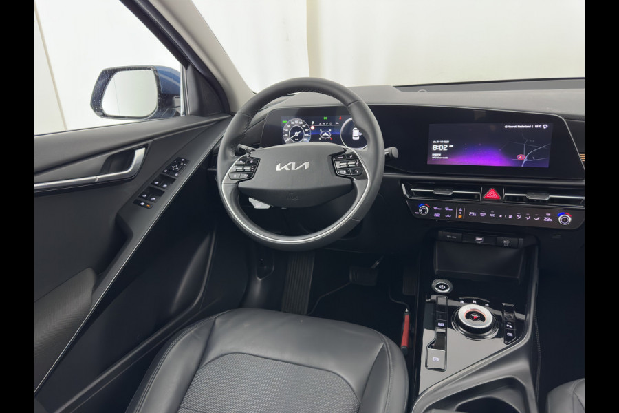 Kia Niro EV DynamicLine 64.8 kWh [3-Fase-11kW] {SoH-99%} (INCL-BTW) Aut. *LEATHER-FABRIC | ADAPTIVE-CRUISE | NAVI-FULLMAP | LANE-ASSIST | DIGI-COCKPIT | KEYLESS | CAMERA | DAB | COMFORTSEATS | SHIFTPADDLES | ECC | PDC | CARPLAY | 17''ALU*
