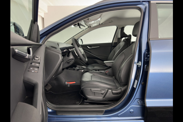 Kia Niro EV DynamicLine 64.8 kWh [3-Fase-11kW] {SoH-99%} (INCL-BTW) Aut. *LEATHER-FABRIC | ADAPTIVE-CRUISE | NAVI-FULLMAP | LANE-ASSIST | DIGI-COCKPIT | KEYLESS | CAMERA | DAB | COMFORTSEATS | SHIFTPADDLES | ECC | PDC | CARPLAY | 17''ALU*