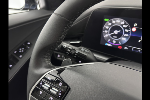Kia Niro EV DynamicLine 64.8 kWh [3-Fase-11kW] {SoH-99%} (INCL-BTW) Aut. *LEATHER-FABRIC | ADAPTIVE-CRUISE | NAVI-FULLMAP | LANE-ASSIST | DIGI-COCKPIT | KEYLESS | CAMERA | DAB | COMFORTSEATS | SHIFTPADDLES | ECC | PDC | CARPLAY | 17''ALU*