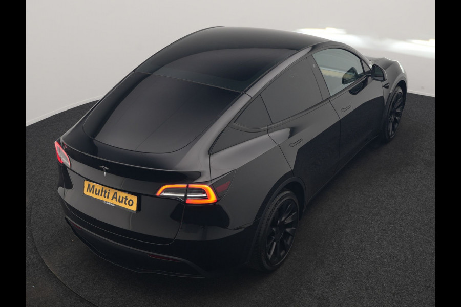 Tesla Model Y RWD 58 kWh 299pk Dealer O.H | Panodak | Full Self Driving Capability | Adaptive Cruise | 360 Camera | Lederen Sportstoelen Memory & Verwarmd | Keyless | BLIS | Navigatie | Virtual | DAB | Spotify | 20"L.M |
