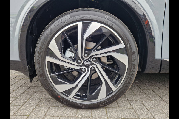Nissan QASHQAI 1.3 MHEV Xtronic Tekna Plus /Ceramic Grey Bi-Tone