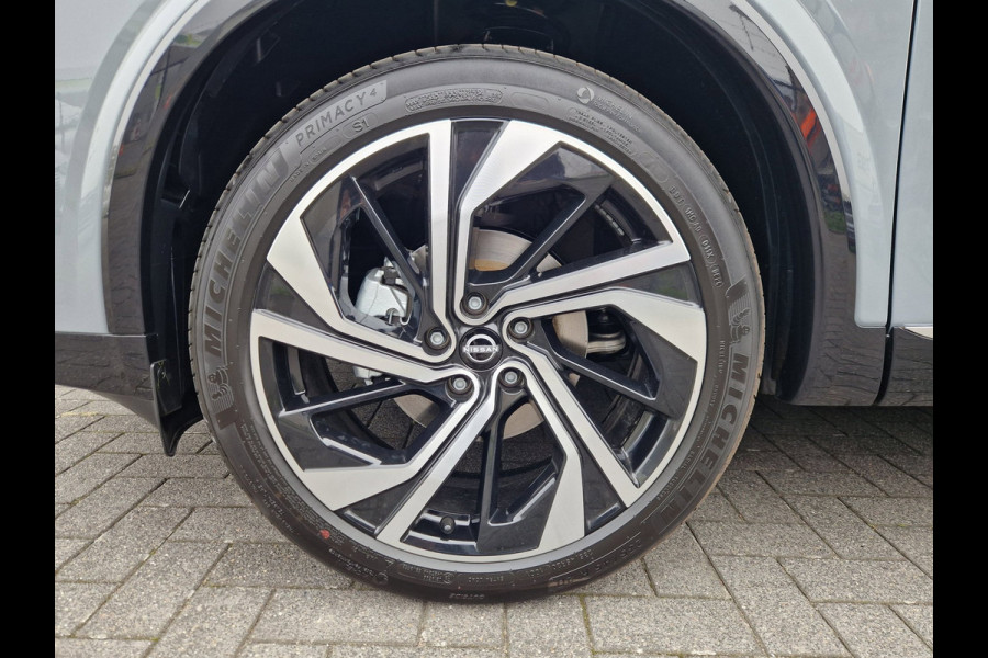 Nissan QASHQAI 1.3 MHEV Xtronic Tekna Plus /Ceramic Grey Bi-Tone