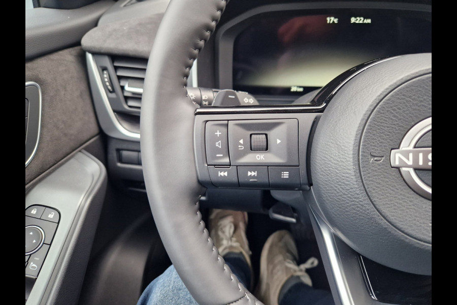 Nissan QASHQAI 1.3 MHEV Xtronic Tekna Plus /Ceramic Grey Bi-Tone