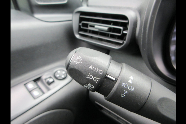 Toyota PROACE CITY 1.5 D-4D Live, 102pk, Euro 6, Airco, PDC, 3-Zits, Navigatie.