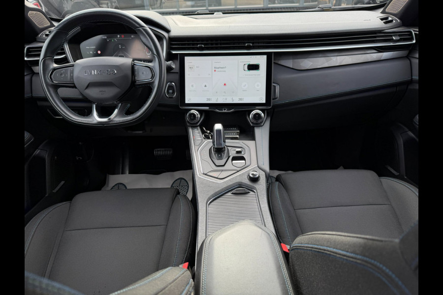 Lynk & Co 01 1.5 Trekhaak l Pano l NAVI l Camera l Zwarte Hemel