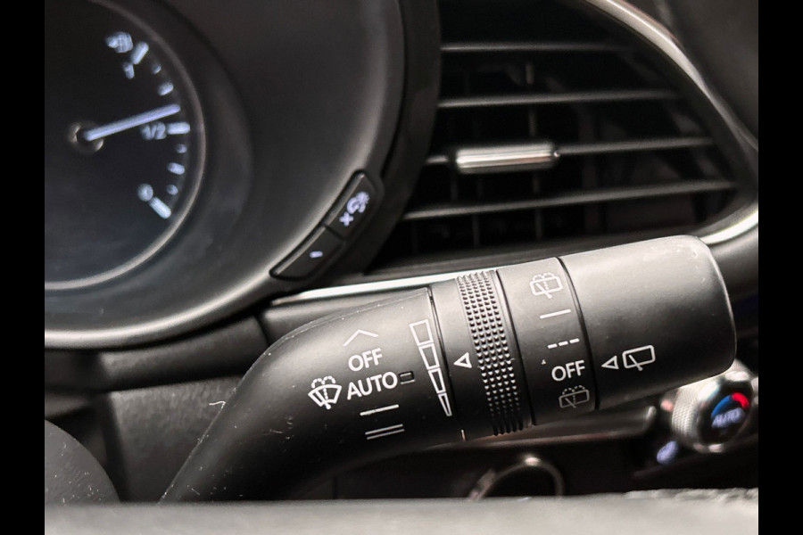 Mazda 3 2.0 e-SkyActiv-G M Hybrid 122 Comfort met Bose | Navigatie | Stuur/Stuur Verwarming | Head-Up | Adaptieve Cruise | Camera