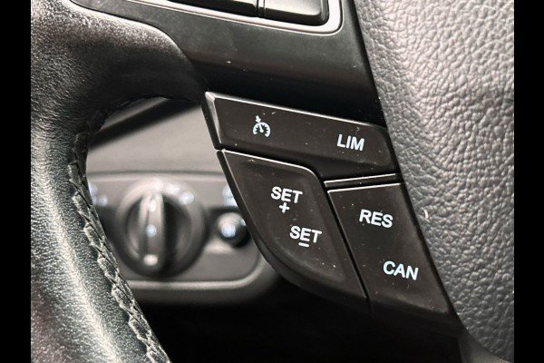 Ford Kuga 1.5 EcoBoost Trend Ultimate | Origineel NL | Trekhaak | Camera | Cruise/Control |Carplay | Navigatie | Climate/Control |