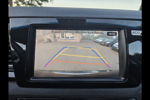 Kia e-Niro ExecutiveLine 64 kWh SOH 100%! Carplay! Camera! Leer! Nette Auto! Navigatie!
