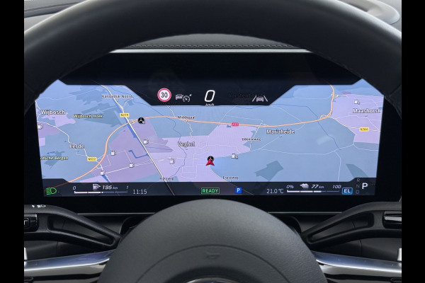 Mercedes-Benz GLC GLC 300 e 4MATIC AMG Line | Pano HUD Trekhaak Burmester Memory