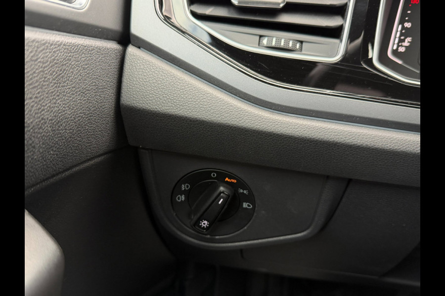 Volkswagen Polo 1.0 TSI R-Line PANO l ACC l CARPLAY