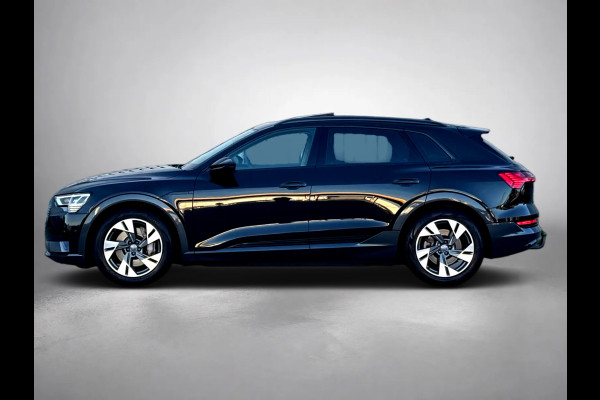 Audi e-tron E-tron 55 quattro 95 kWh (Goed OndH, Panorama, Carplay, Trekhaak, Lane Assist, StoelV, Camera, Addapt Cruise, Etc)