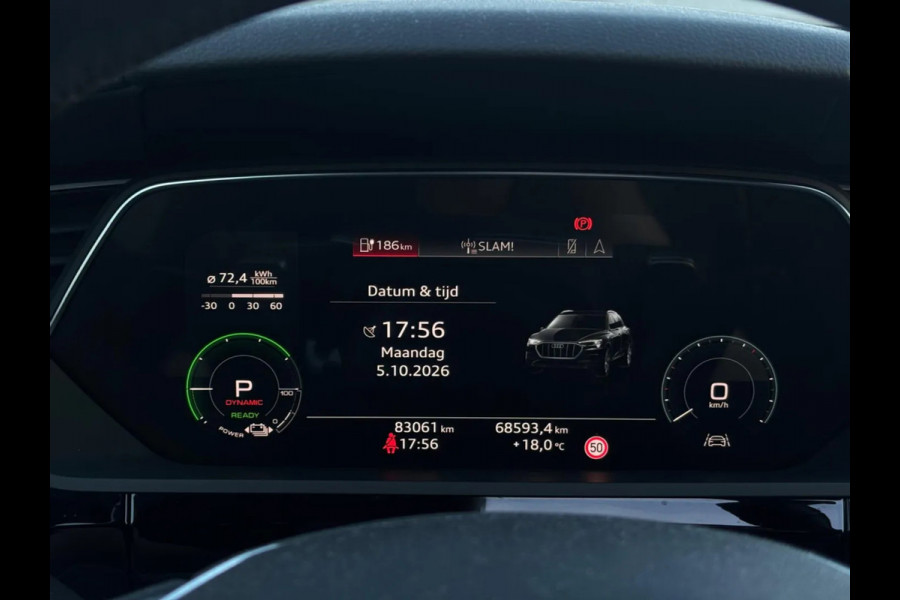 Audi e-tron E-tron 55 quattro 95 kWh (Goed OndH, Panorama, Carplay, Trekhaak, Lane Assist, StoelV, Camera, Addapt Cruise, Etc)