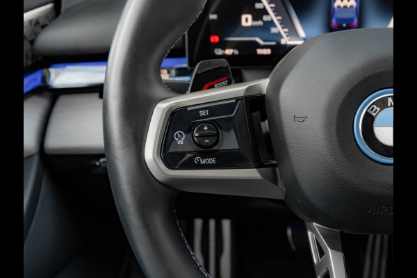 BMW i5 M60 xDrive - M-Sport Pro - Pano - Bowers & Wilkins - Stoelventilatie - ACC