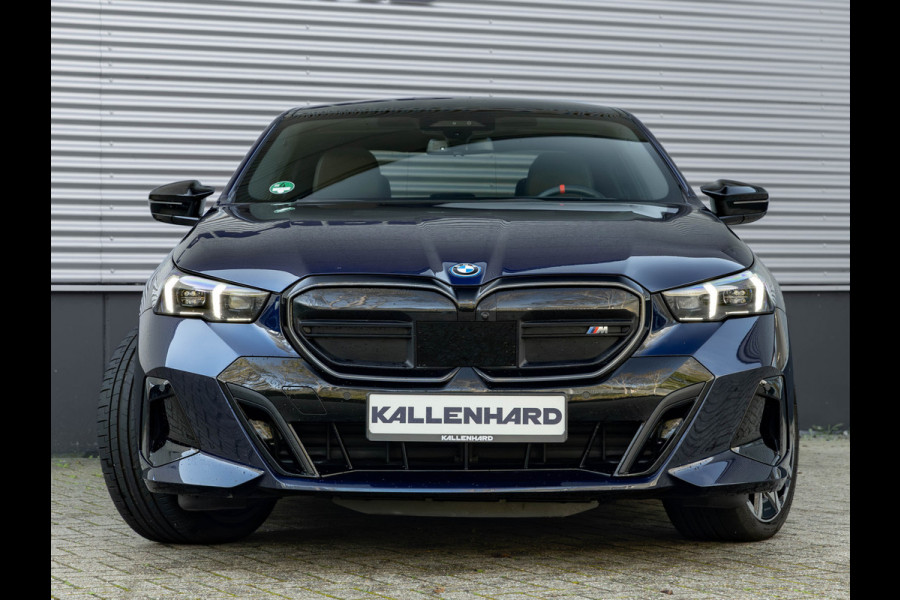BMW i5 M60 xDrive - M-Sport Pro - Pano - Bowers & Wilkins - Stoelventilatie - ACC