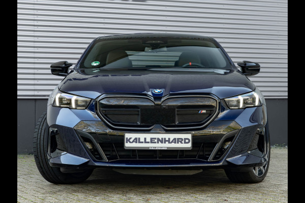 BMW i5 M60 xDrive - M-Sport Pro - Pano - Bowers & Wilkins - Stoelventilatie - ACC