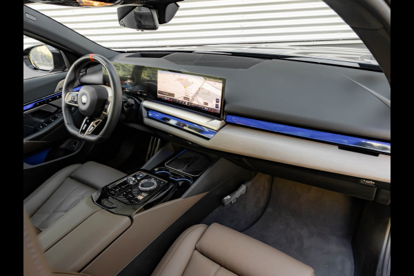 BMW i5 M60 xDrive - M-Sport Pro - Pano - Bowers & Wilkins - Stoelventilatie - ACC