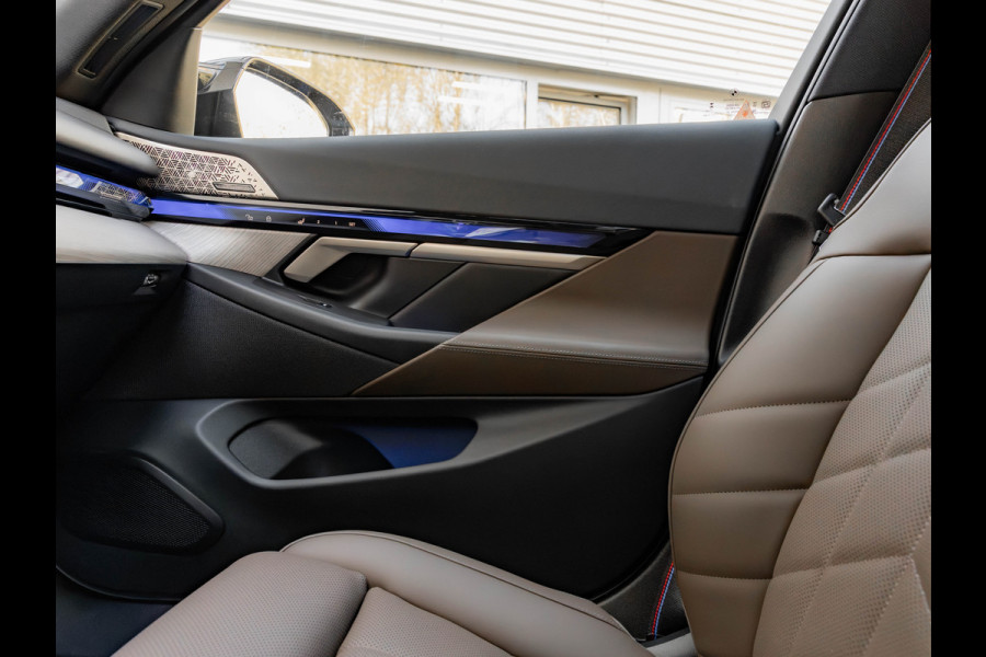 BMW i5 M60 xDrive - M-Sport Pro - Pano - Bowers & Wilkins - Stoelventilatie - ACC