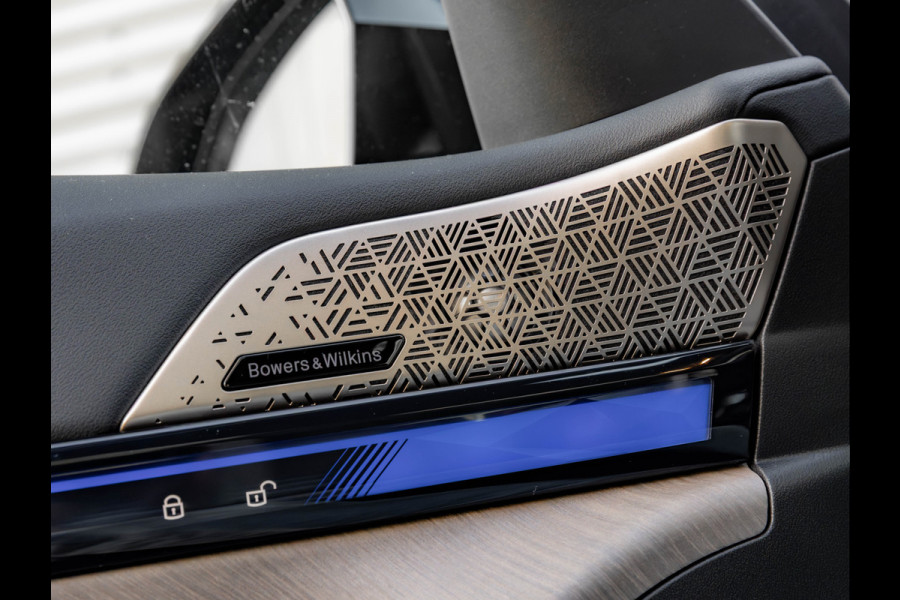 BMW i5 M60 xDrive - M-Sport Pro - Pano - Bowers & Wilkins - Stoelventilatie - ACC