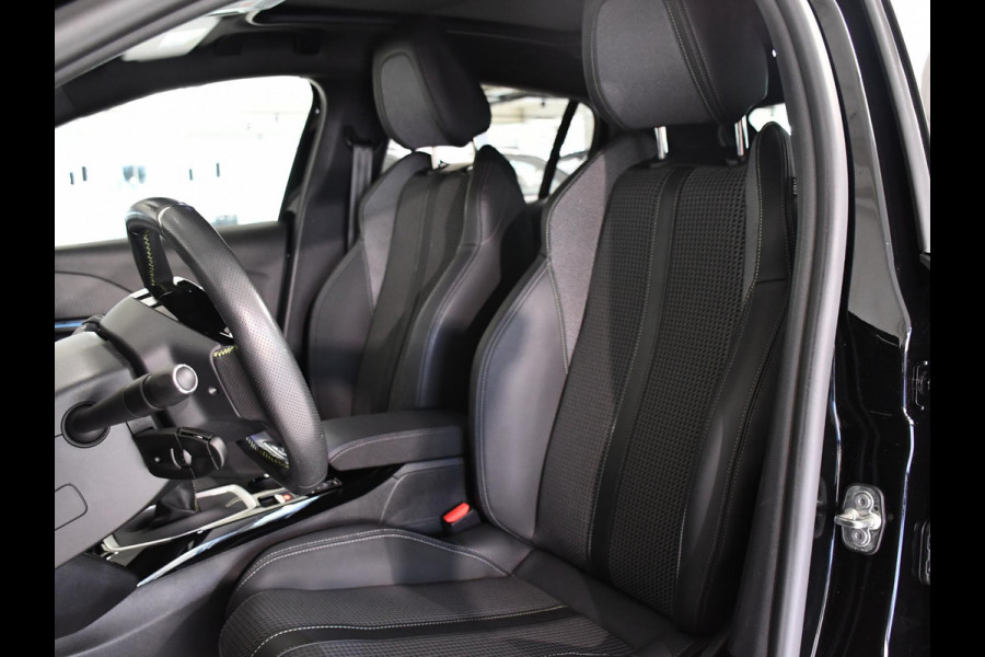 Peugeot 208 1.2 PureTech GT | Apple Carplay/Android Auto | Camera