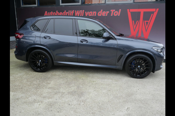 BMW X5 xDrive45e M-SPORT | A.C.C | H.U.D | TREKHAAK | 4WS | 22 INCH | LUCHTVERING!!