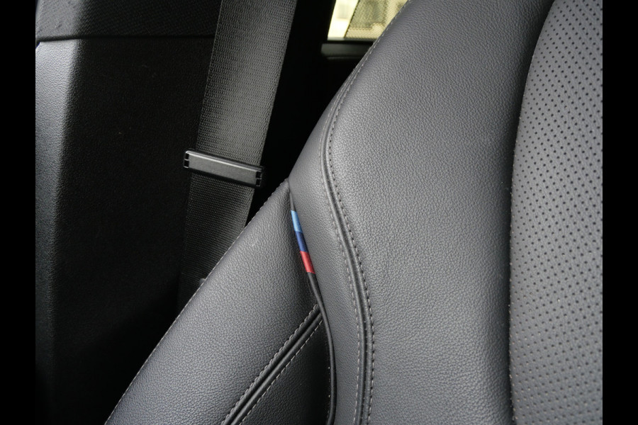 BMW X5 xDrive45e M-SPORT | A.C.C | H.U.D | TREKHAAK | 4WS | 22 INCH | LUCHTVERING!!